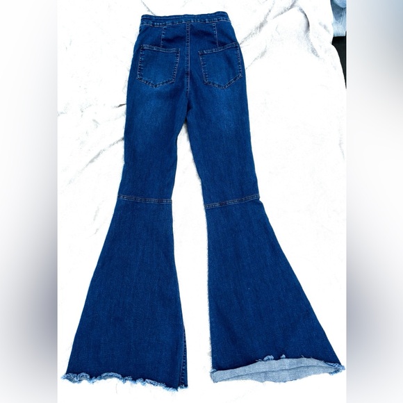 Chelsea & Violet Bell Bottom Jeans - Picture 3 of 3